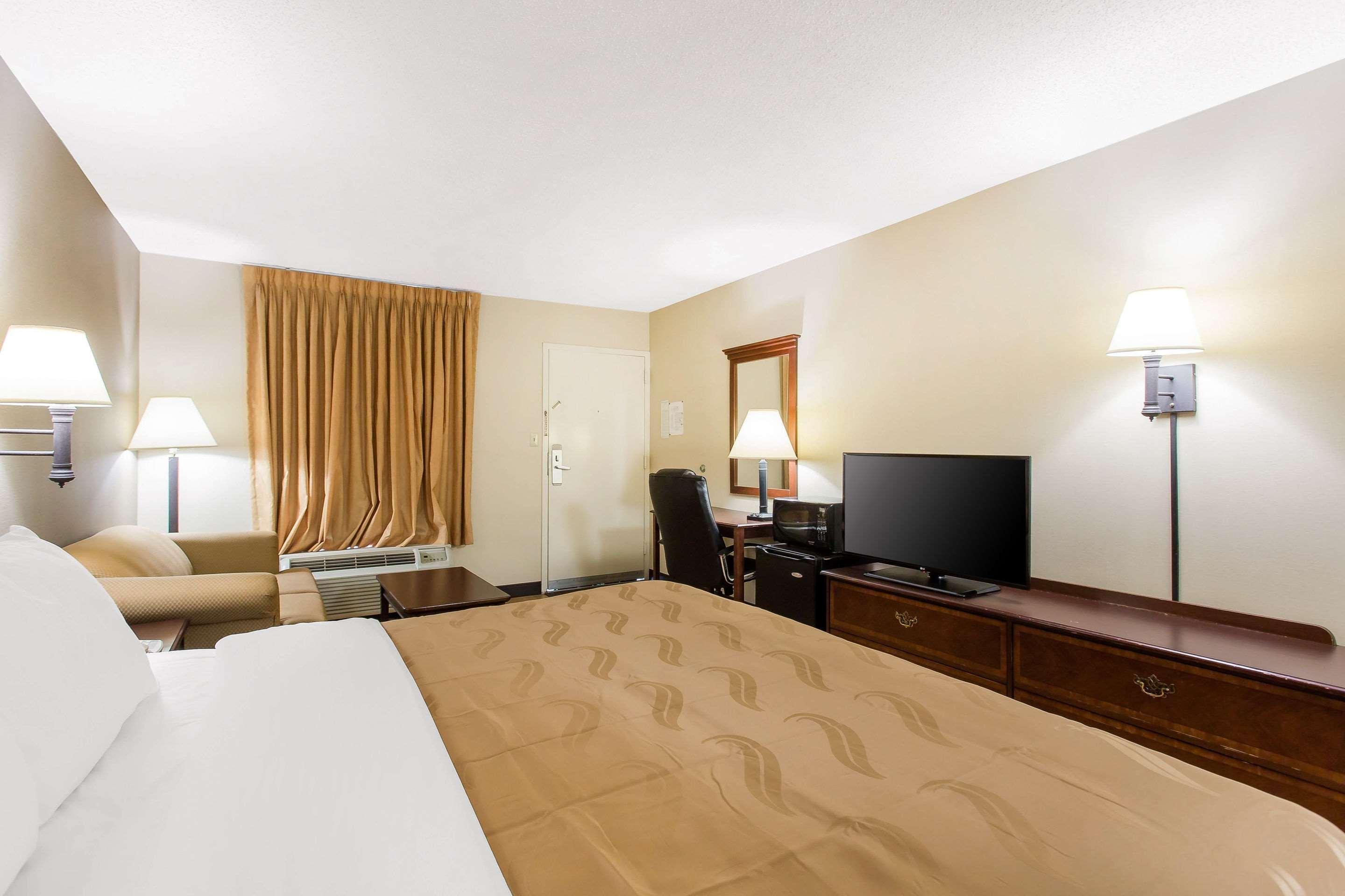 Quality Inn Mount Airy Mayberry Eksteriør bilde