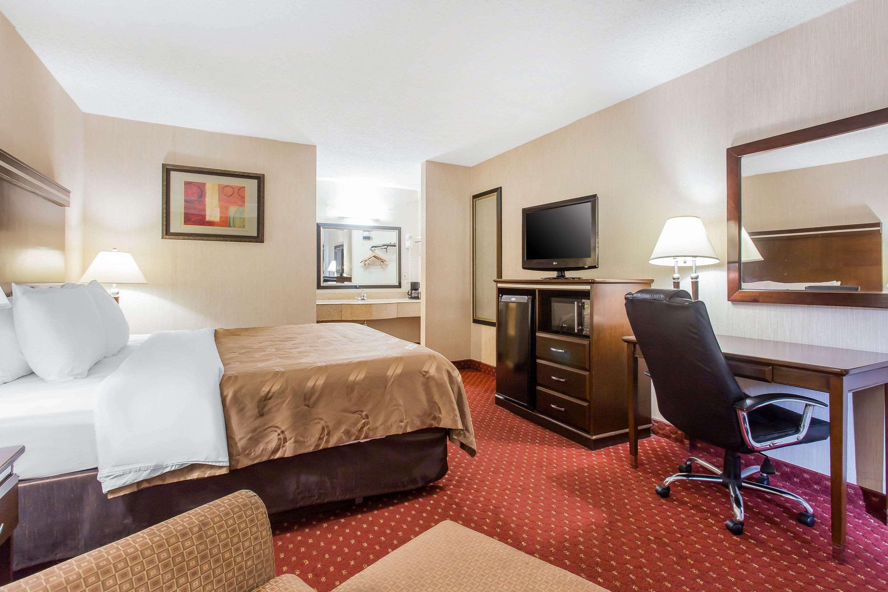Quality Inn Mount Airy Mayberry Eksteriør bilde