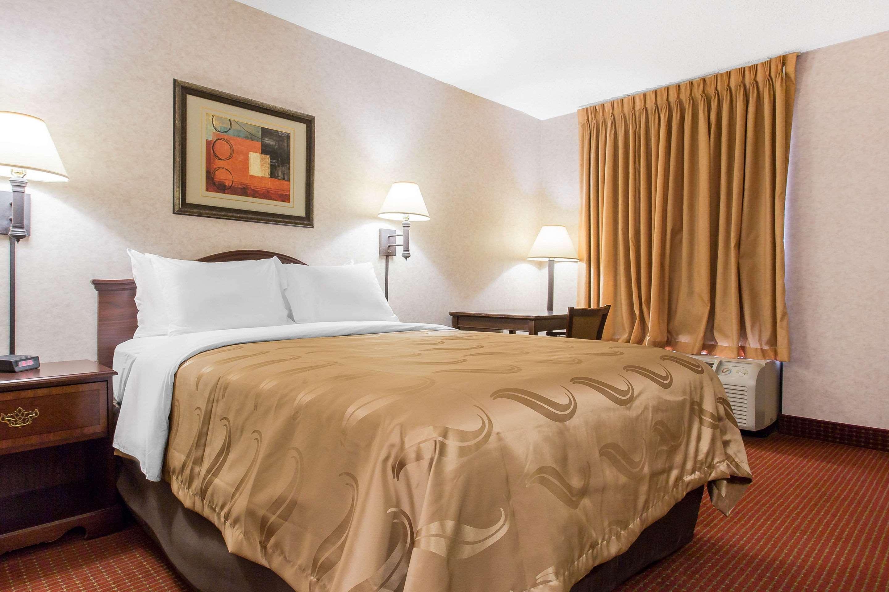 Quality Inn Mount Airy Mayberry Eksteriør bilde
