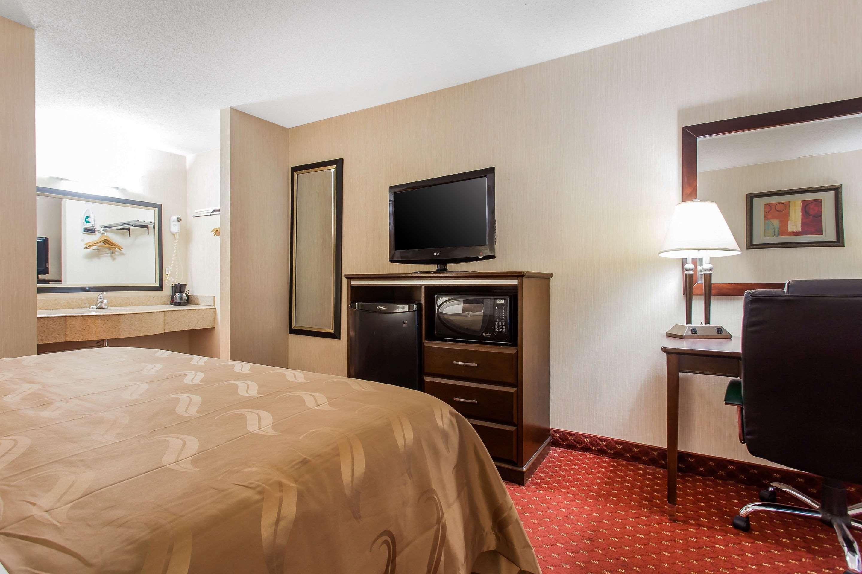 Quality Inn Mount Airy Mayberry Eksteriør bilde