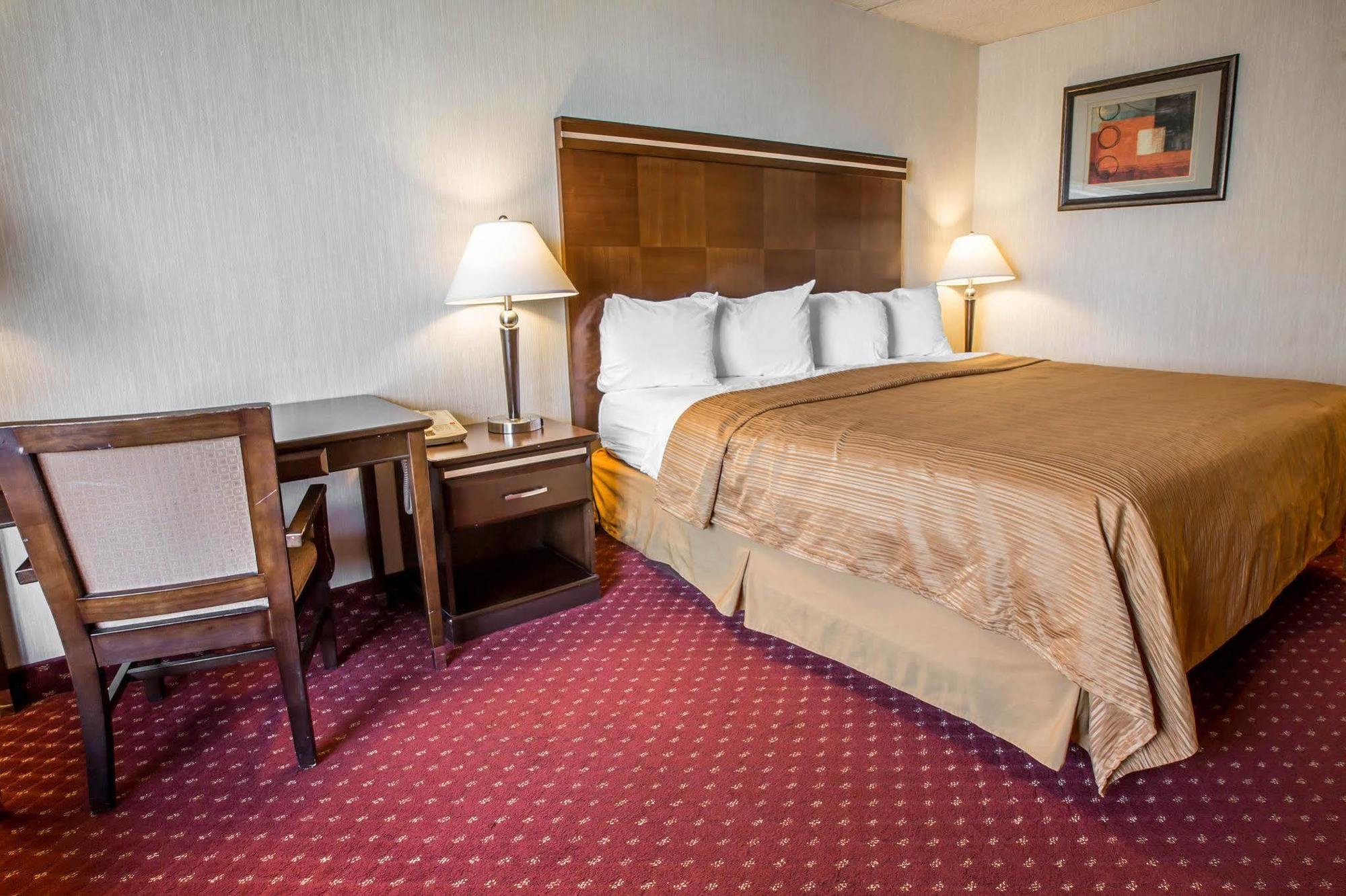 Quality Inn Mount Airy Mayberry Eksteriør bilde